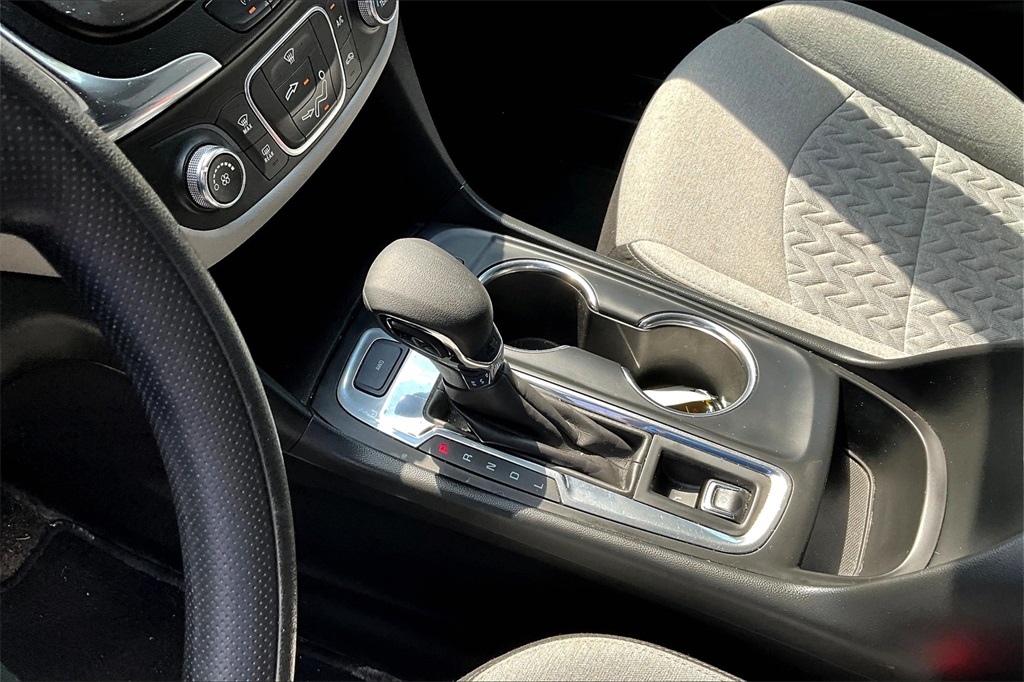 2022 Chevrolet Equinox LT - Photo 20