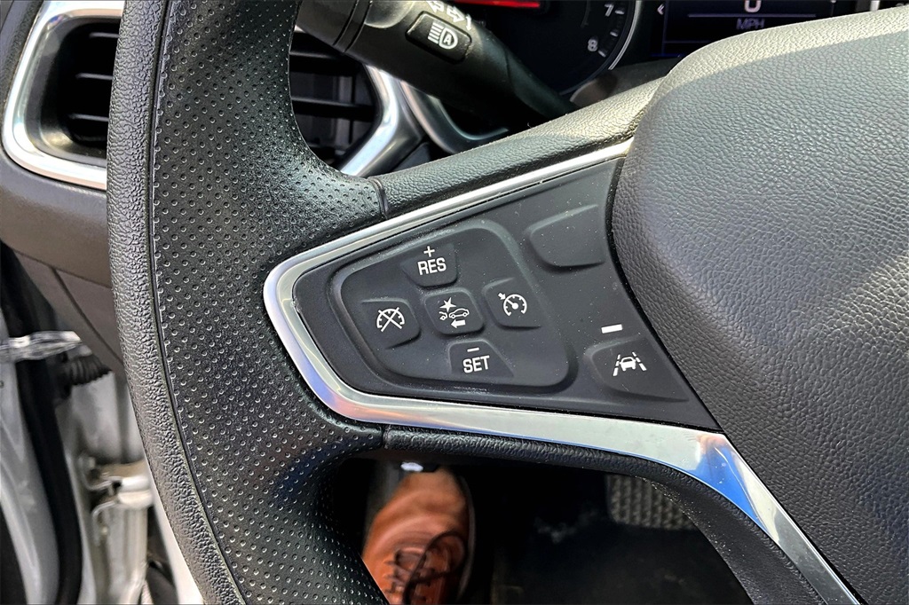 2022 Chevrolet Equinox LT - Photo 22