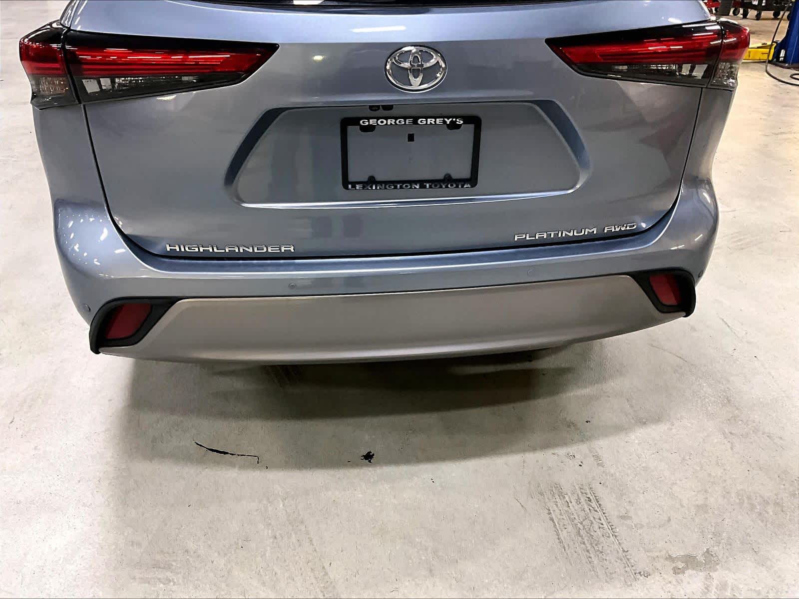 2020 Toyota Highlander Platinum - Photo 7