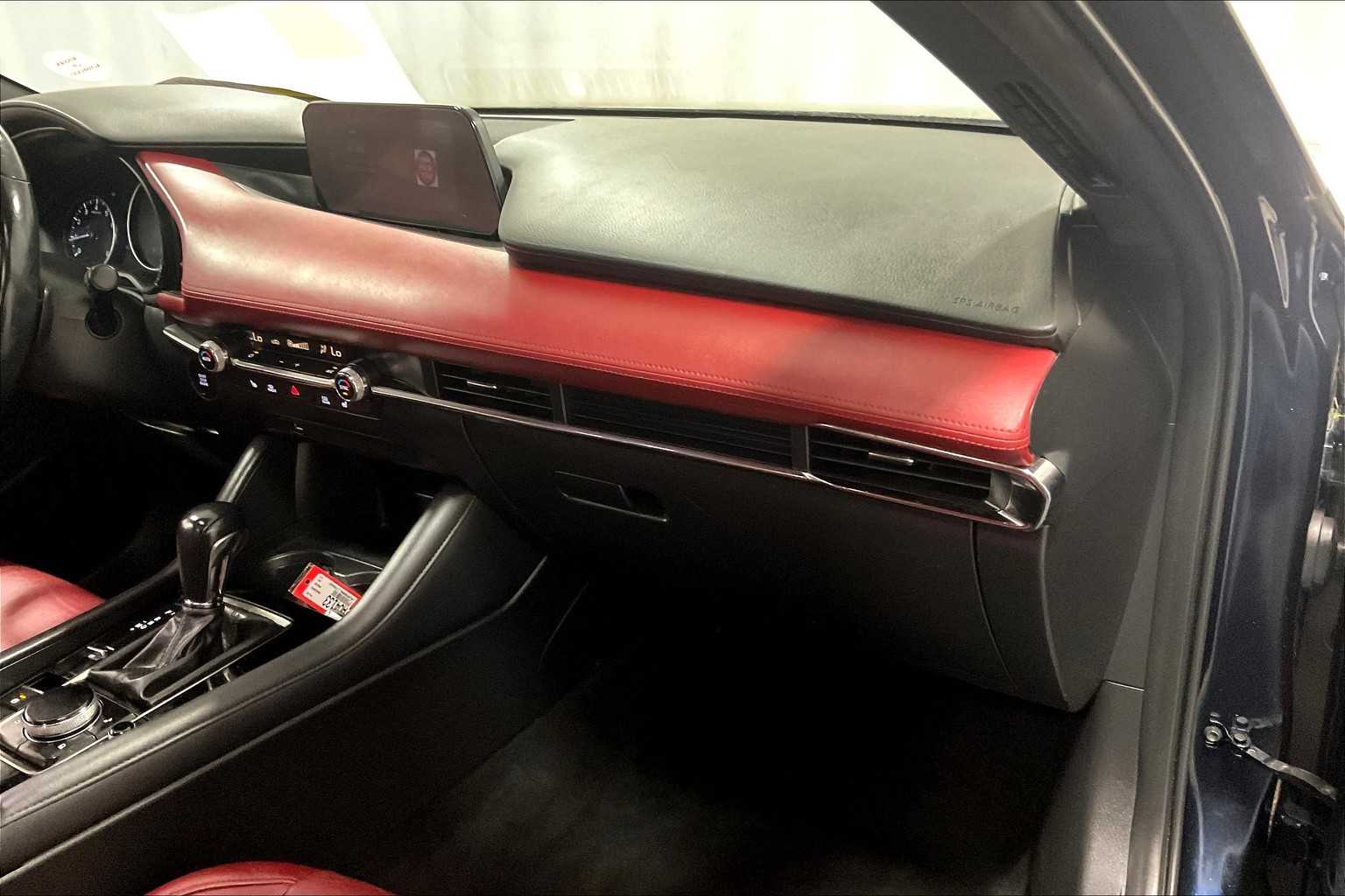 2020 Mazda Mazda3 Hatchback Premium Package - Photo 12