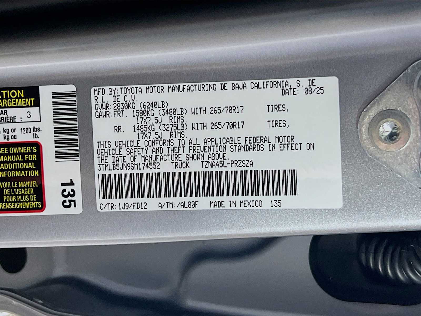 2025 Toyota Tacoma TRD Off Road - Photo 19