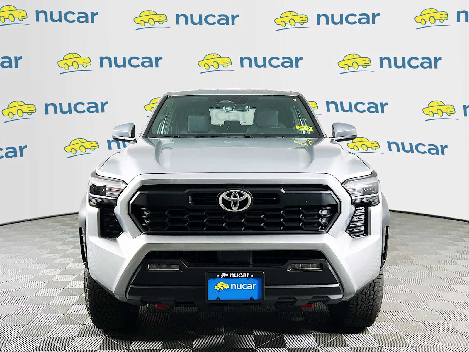 2025 Toyota Tacoma TRD Off Road - Photo 2