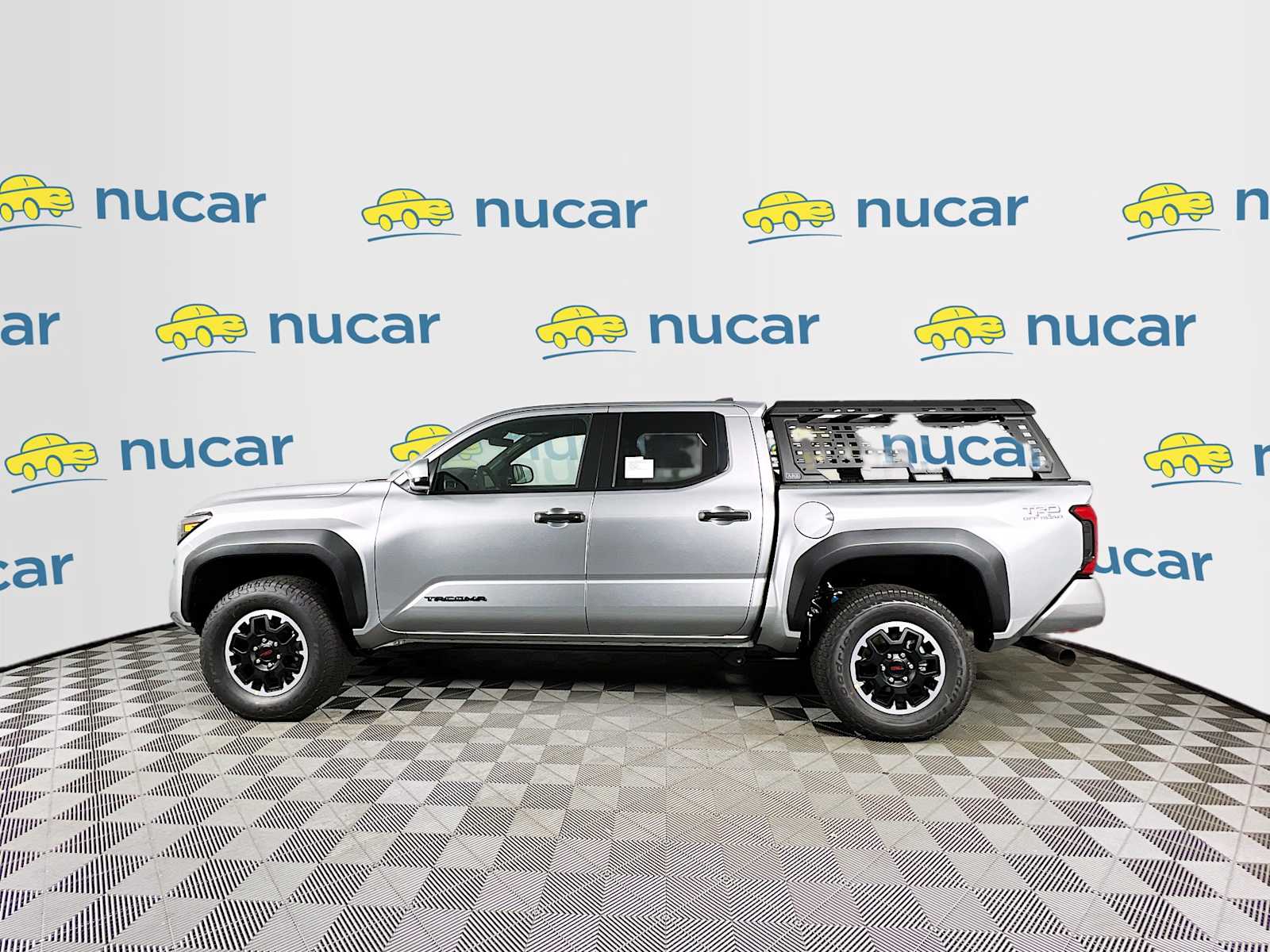2025 Toyota Tacoma TRD Off Road - Photo 3