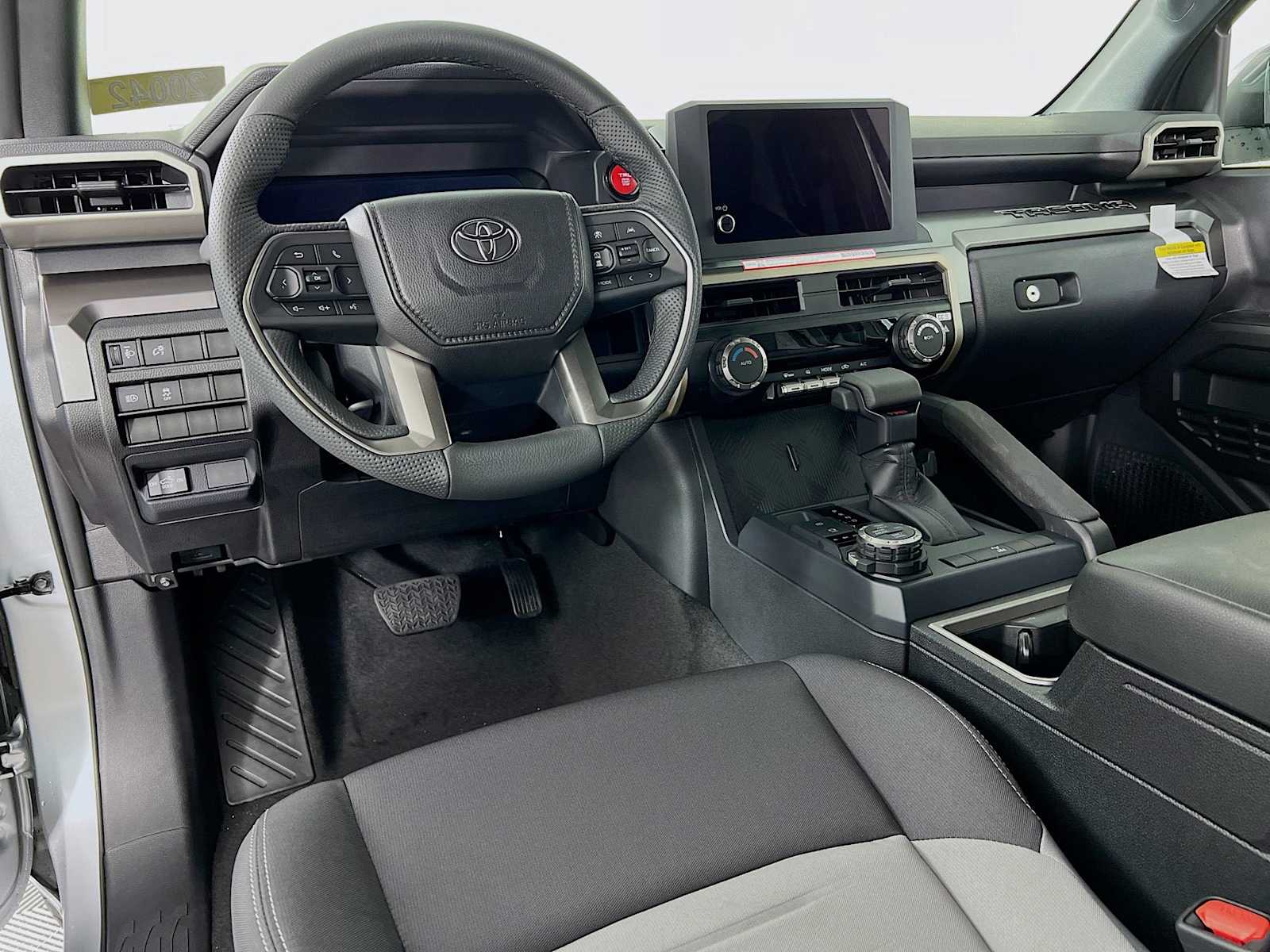 2025 Toyota Tacoma TRD Off Road - Photo 6