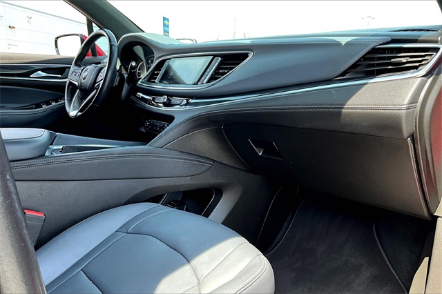 2022 Buick Enclave Essence - Photo 13
