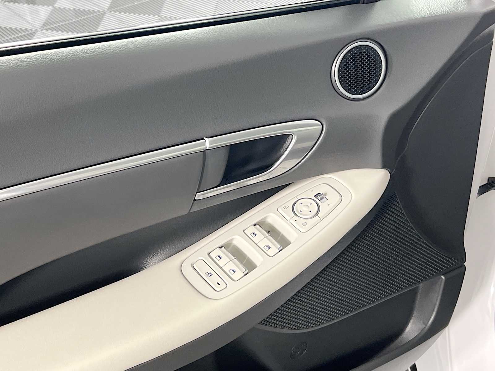 2023 Hyundai Sonata SEL - Photo 18