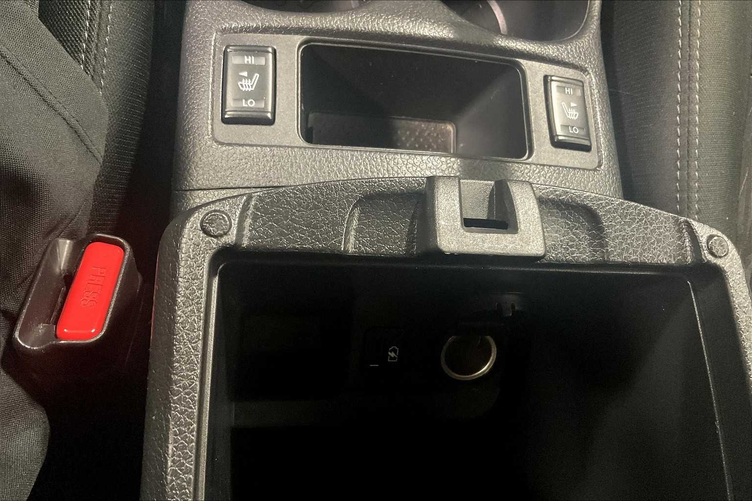 2020 Nissan Rogue SV - Photo 26