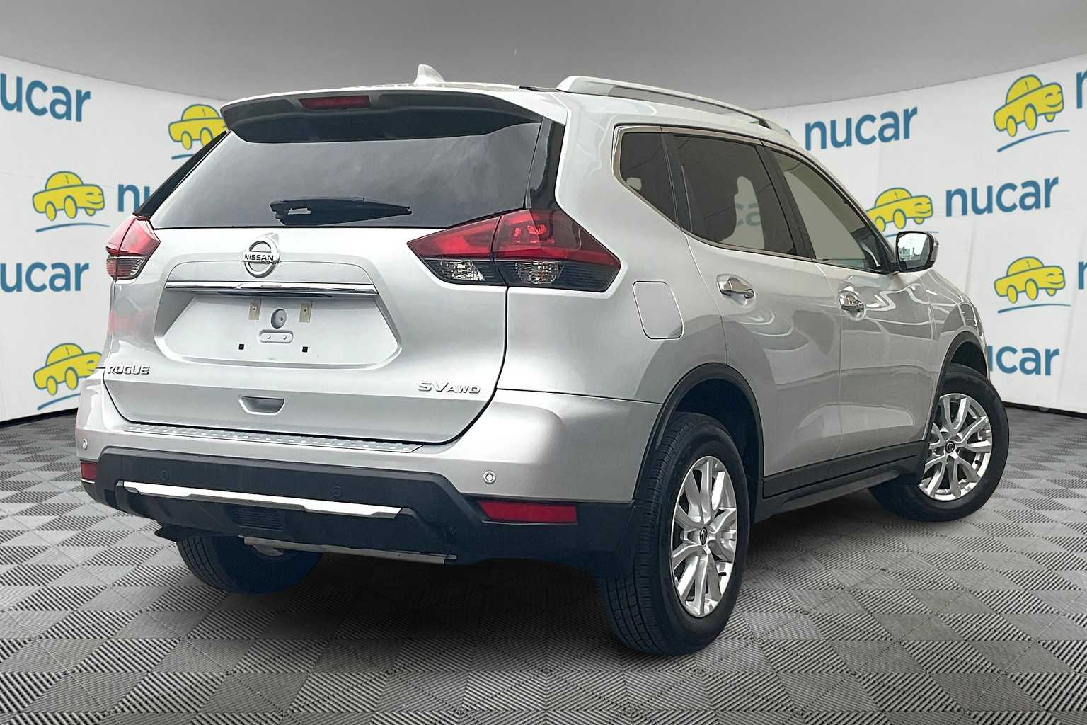 2020 Nissan Rogue SV - Photo 6
