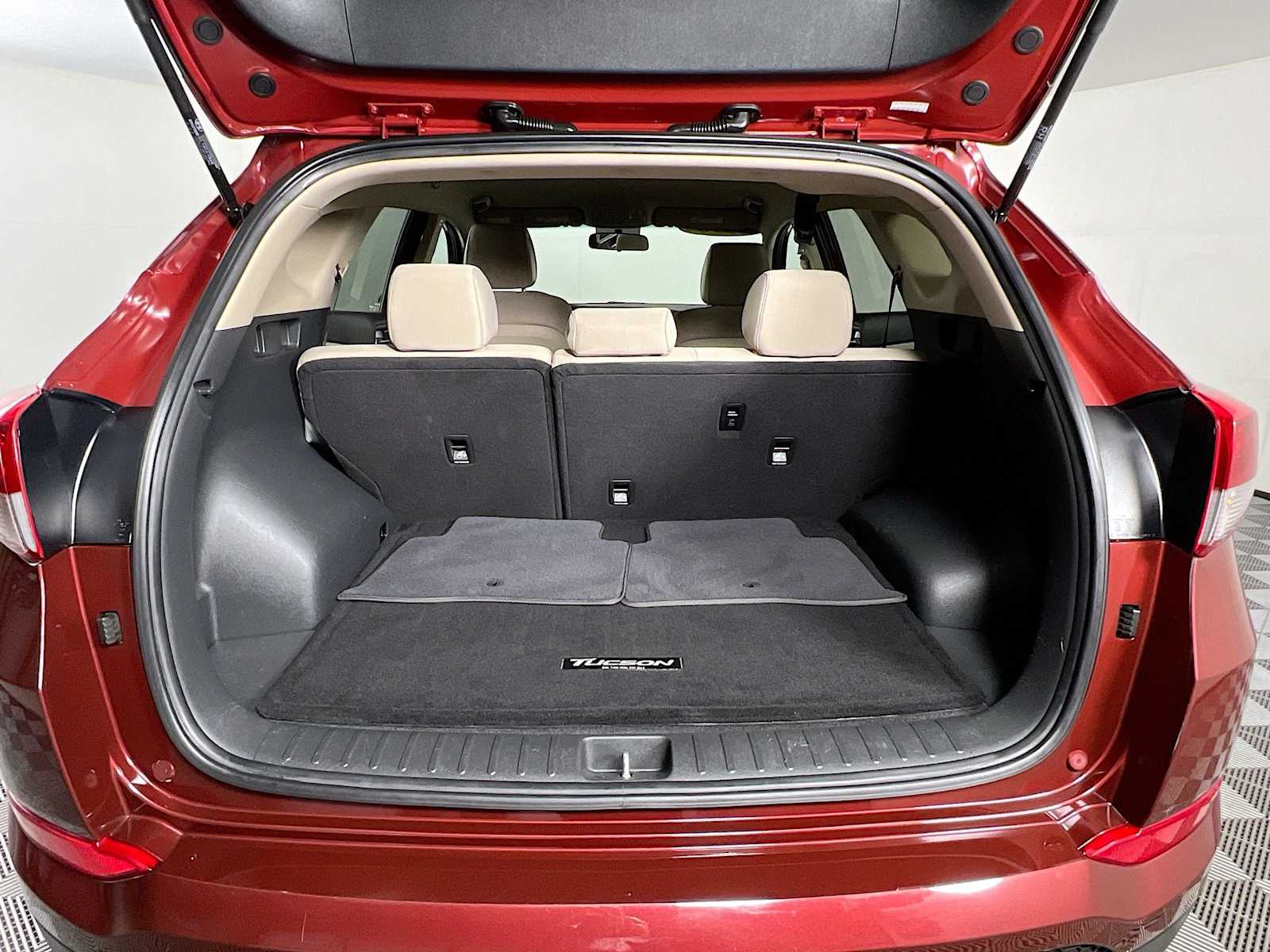 2016 Hyundai Tucson SE - Photo 23