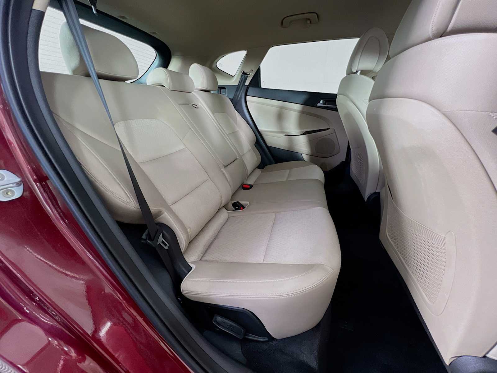 2016 Hyundai Tucson SE - Photo 24