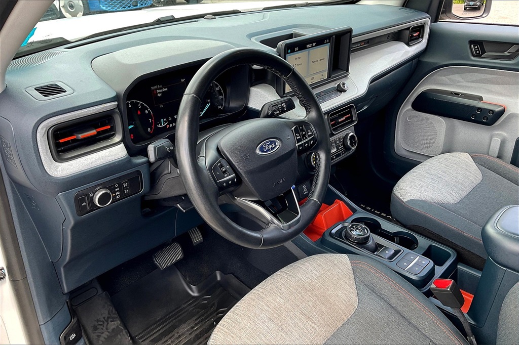2023 Ford Maverick XLT - Photo 8