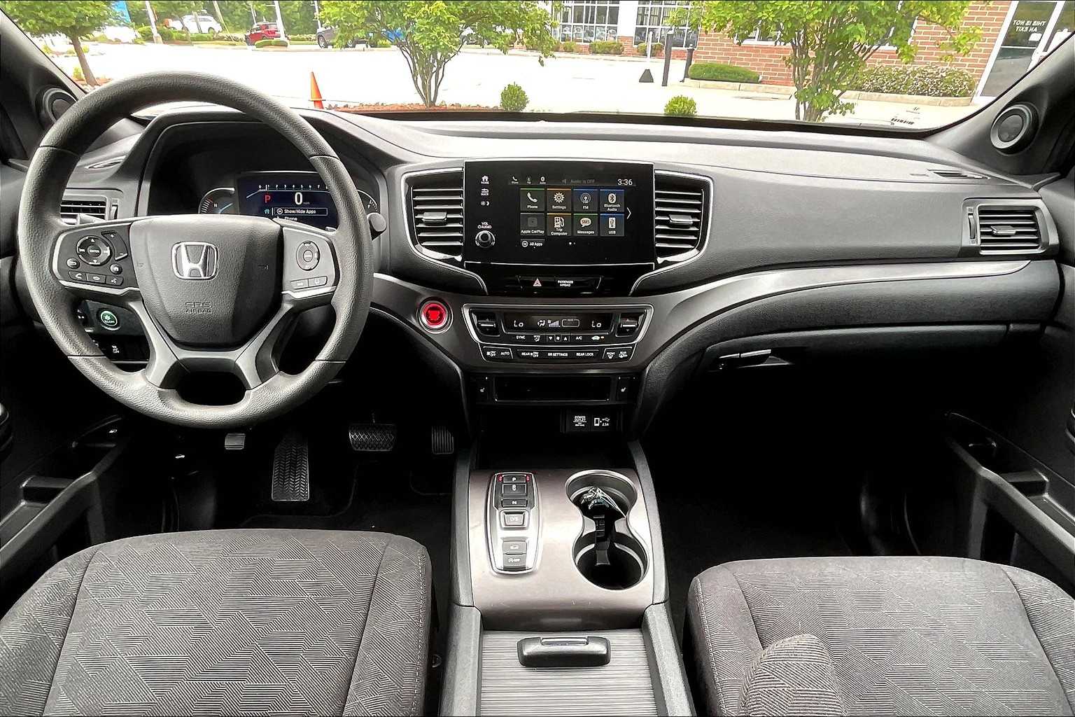 2022 Honda Pilot Sport - Photo 22