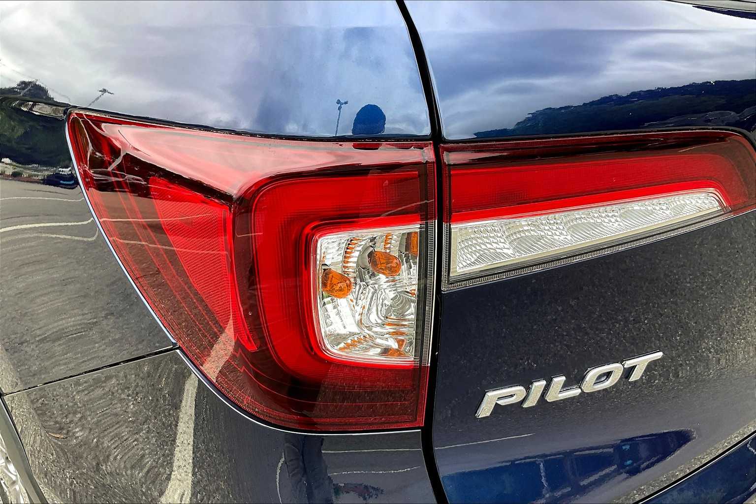 2022 Honda Pilot Sport - Photo 32