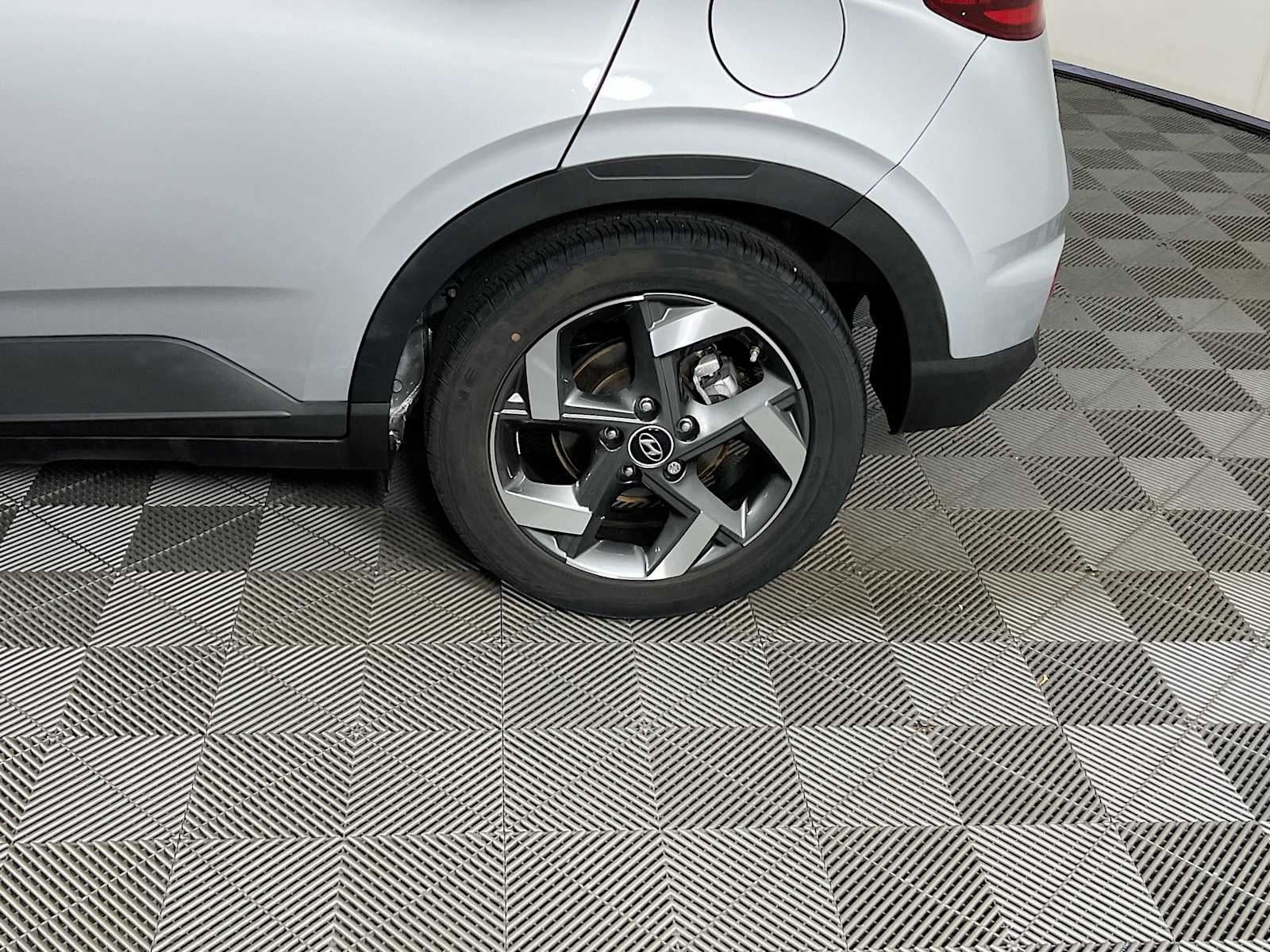 2023 Hyundai Venue SEL - Photo 30
