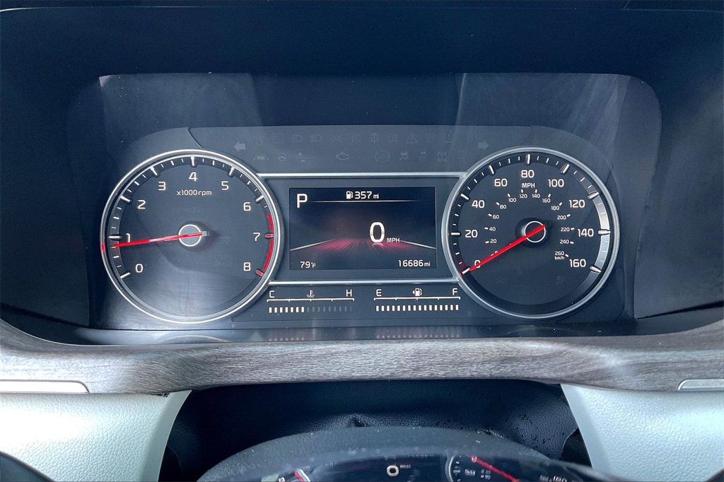 2022 Kia Sorento S - Photo 25