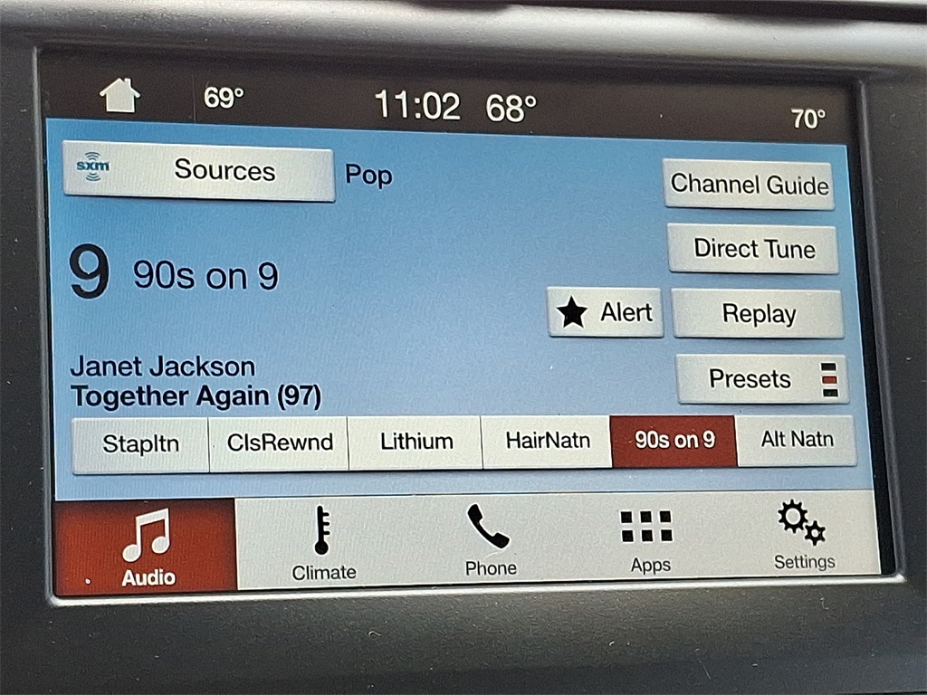 2019 Ford Fusion SE - Photo 18