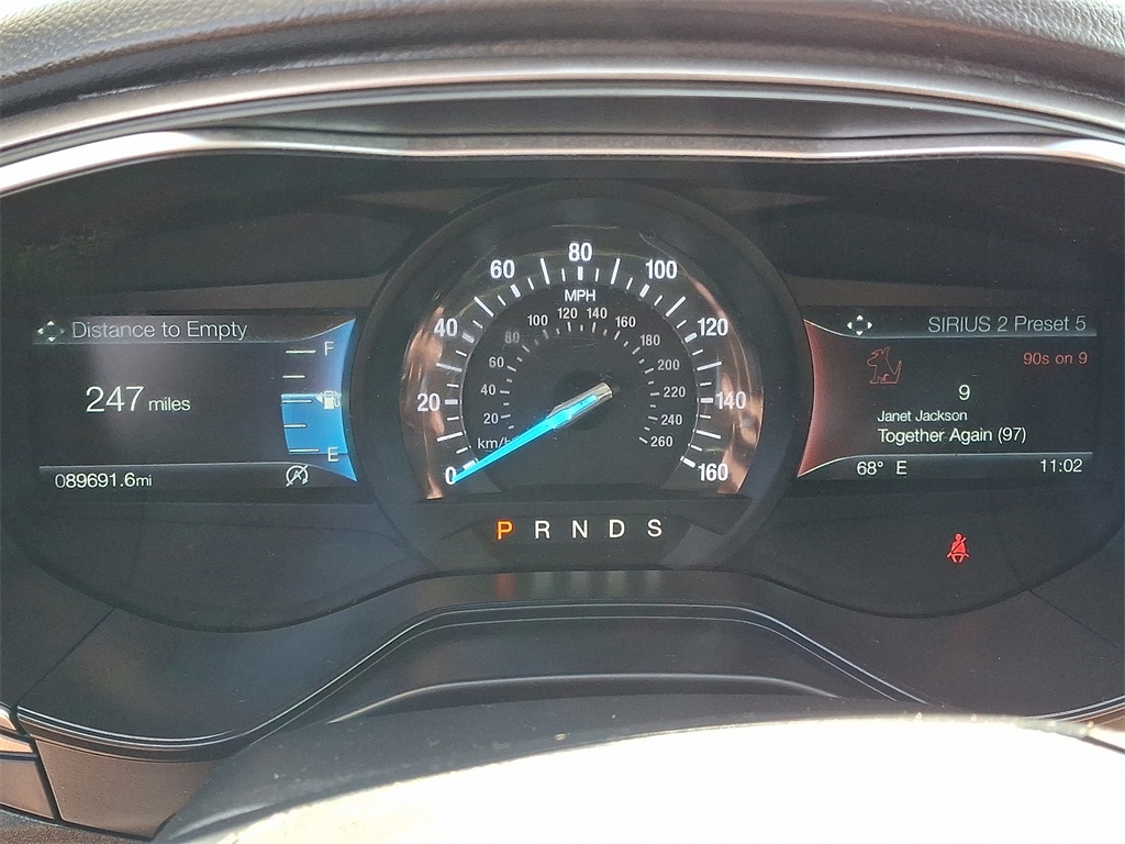 2019 Ford Fusion SE - Photo 21
