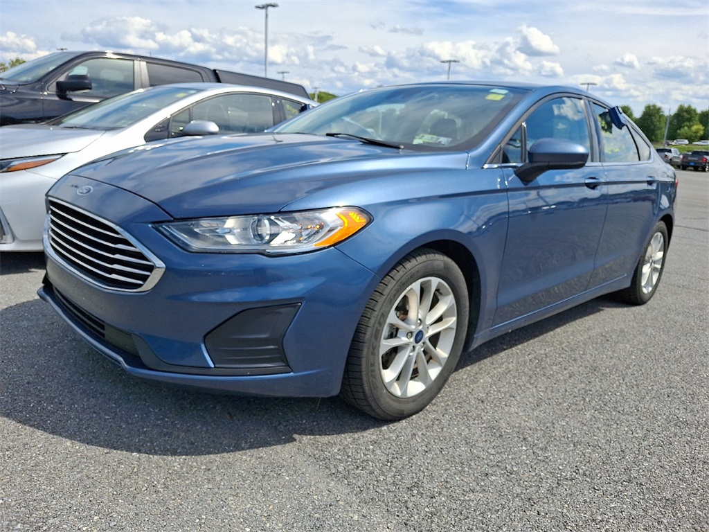 2019 Ford Fusion SE - Photo 3