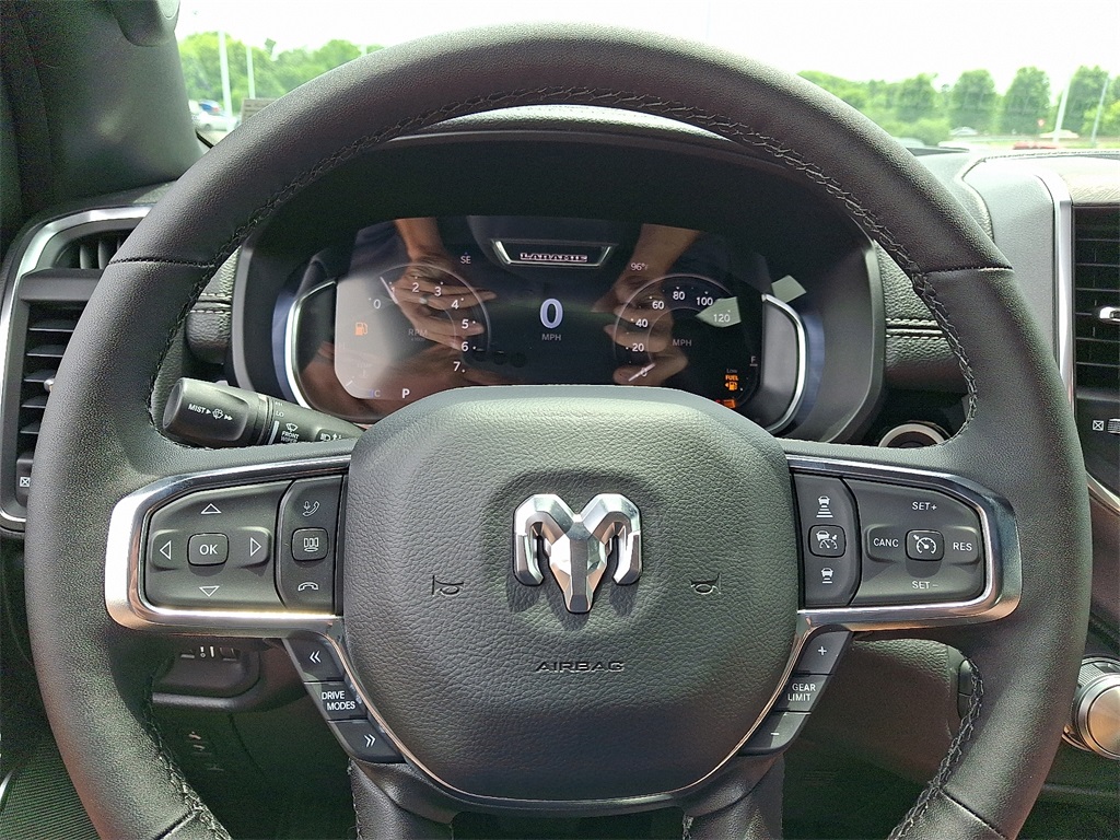 2025 Ram 1500 Laramie - Photo 16