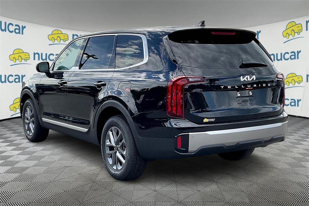 2025 Kia Telluride LX - Photo 5