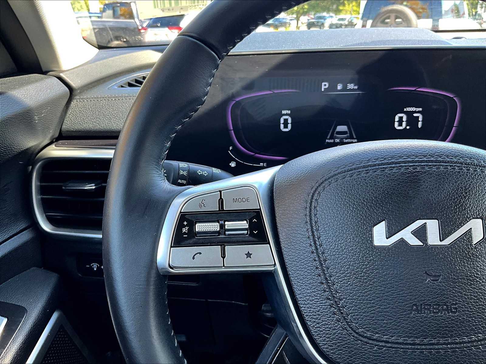 2023 Kia Telluride S - Photo 23