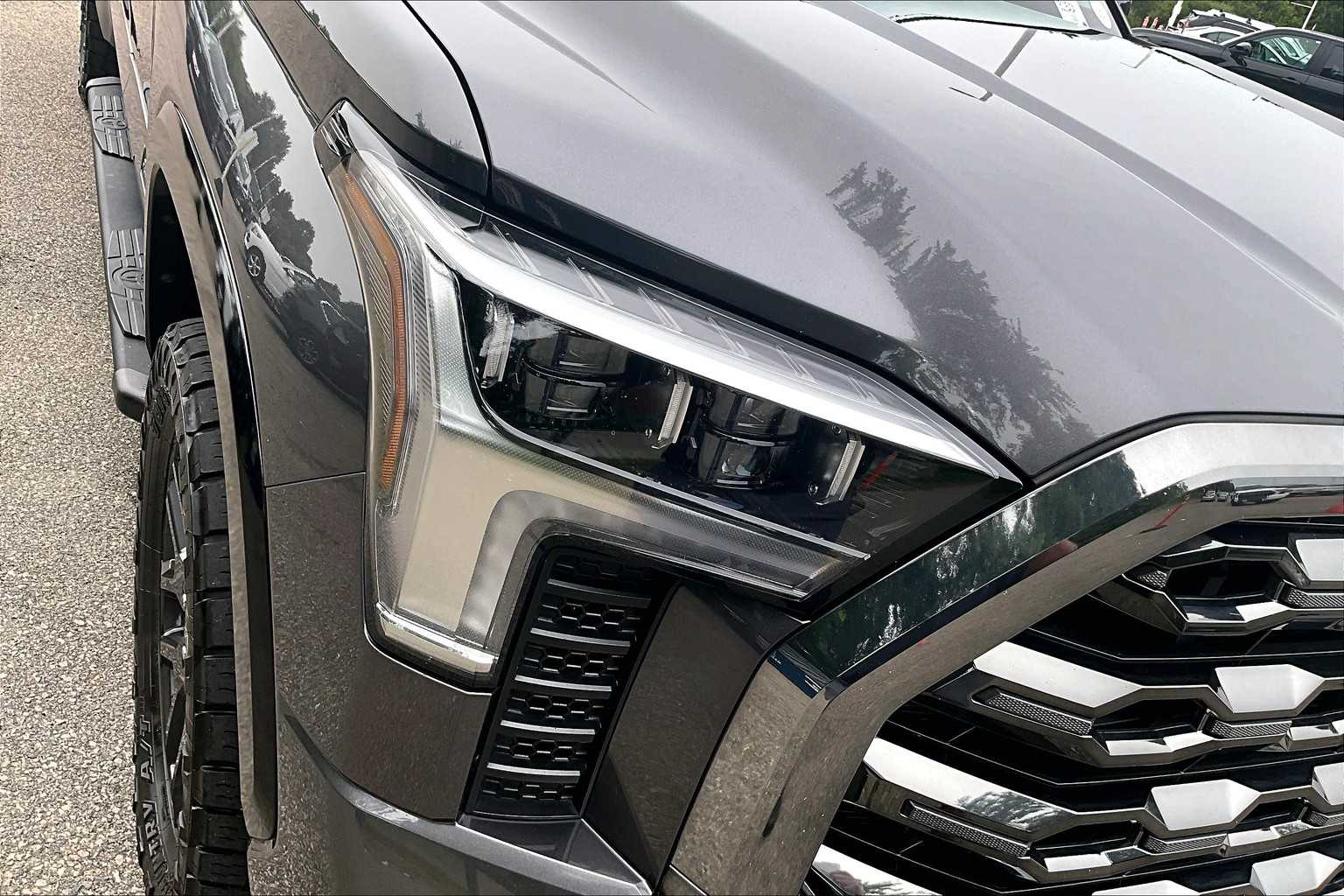 2022 Toyota Tundra Platinum - Photo 34