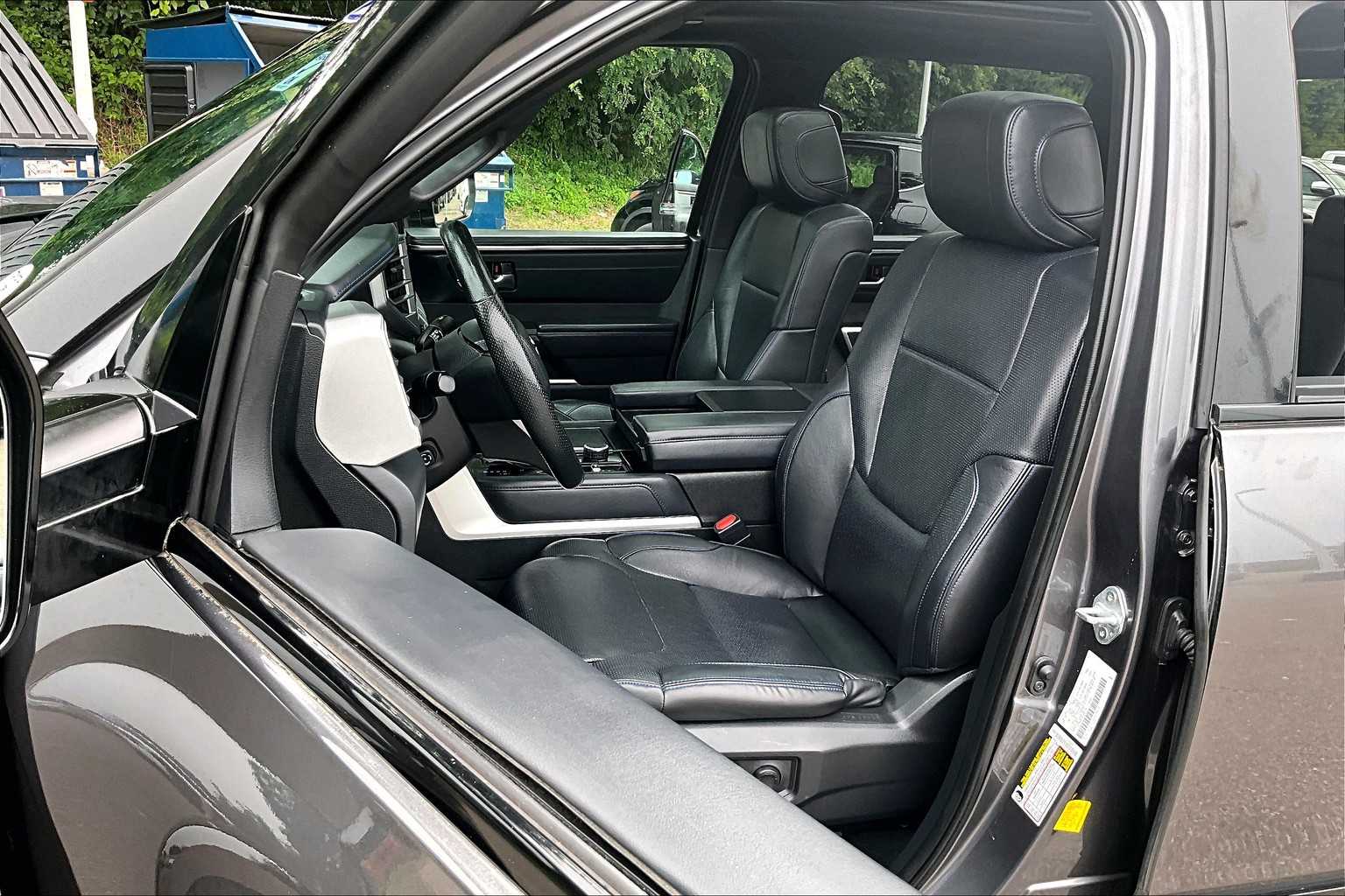 2022 Toyota Tundra Platinum - Photo 10