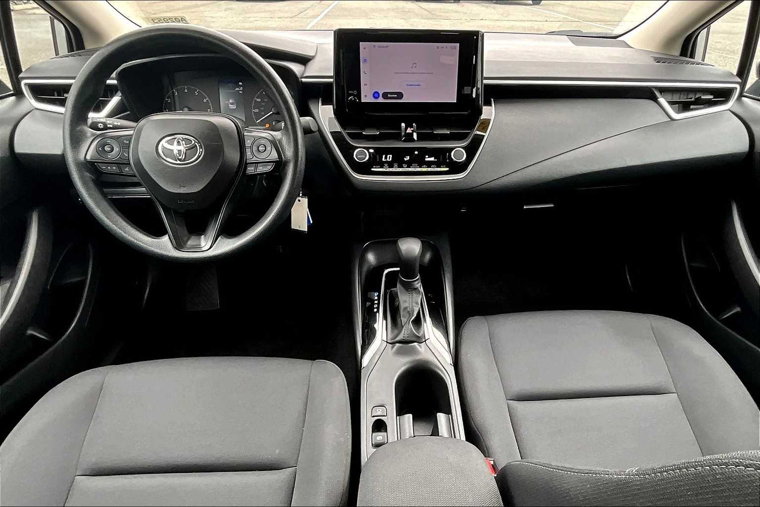 2024 Toyota Corolla LE - Photo 21