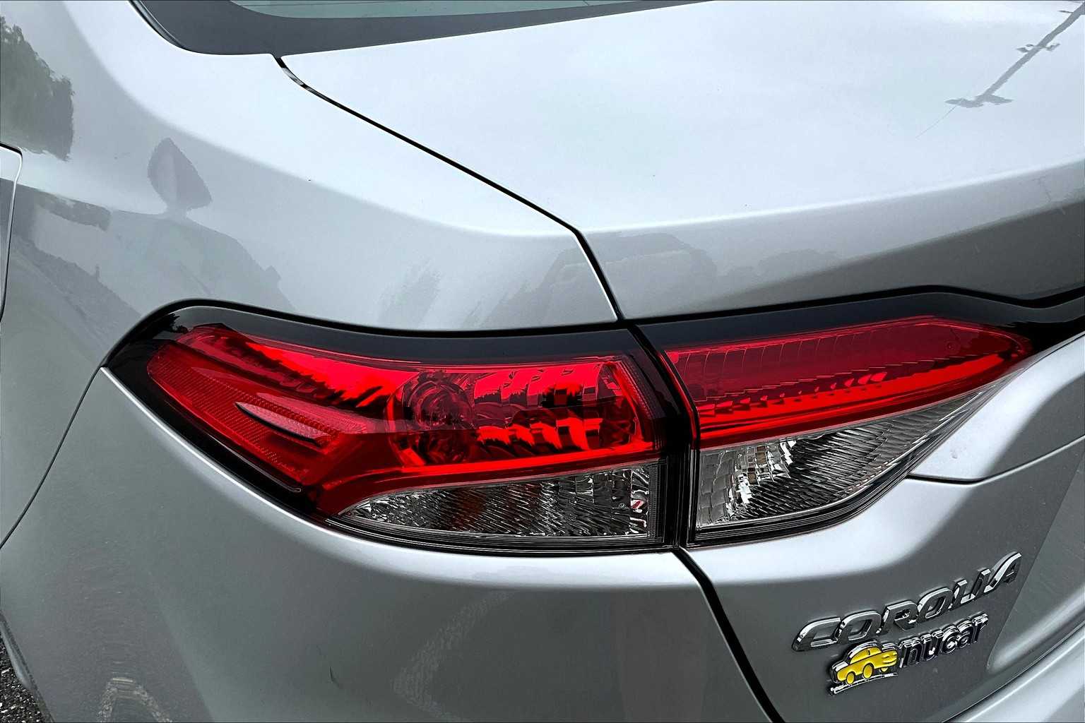 2024 Toyota Corolla LE - Photo 34