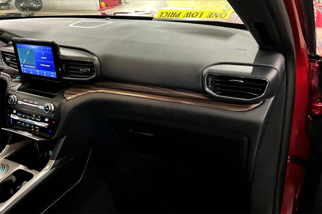 2020 Ford Explorer Limited - Photo 13