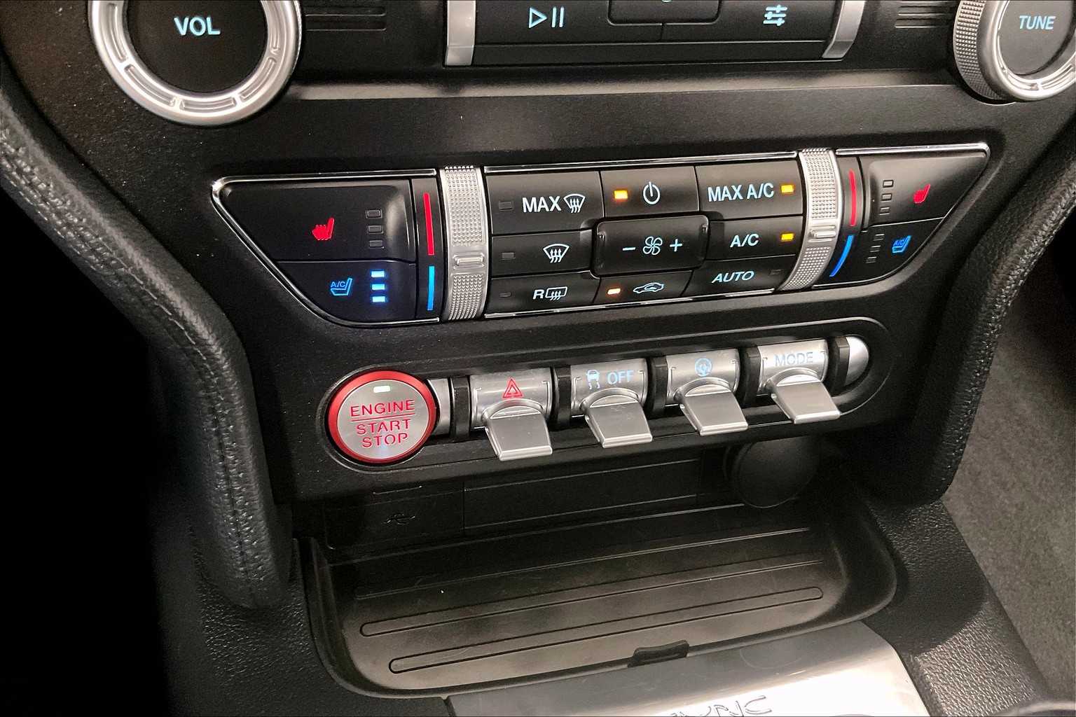 2022 Ford Mustang EcoBoost Premium - Photo 25