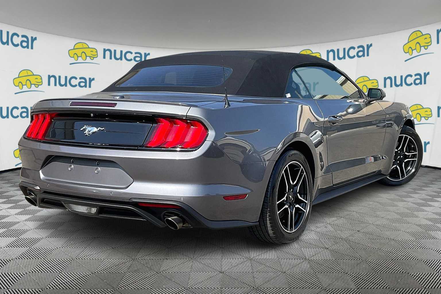 2022 Ford Mustang EcoBoost Premium - Photo 6