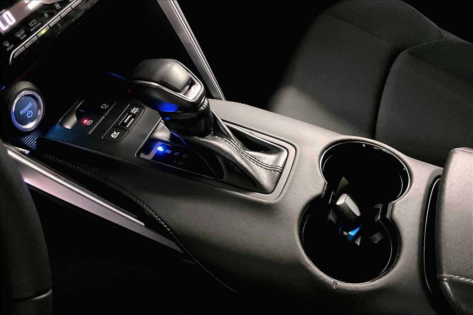 2022 Toyota Venza LE - Photo 20