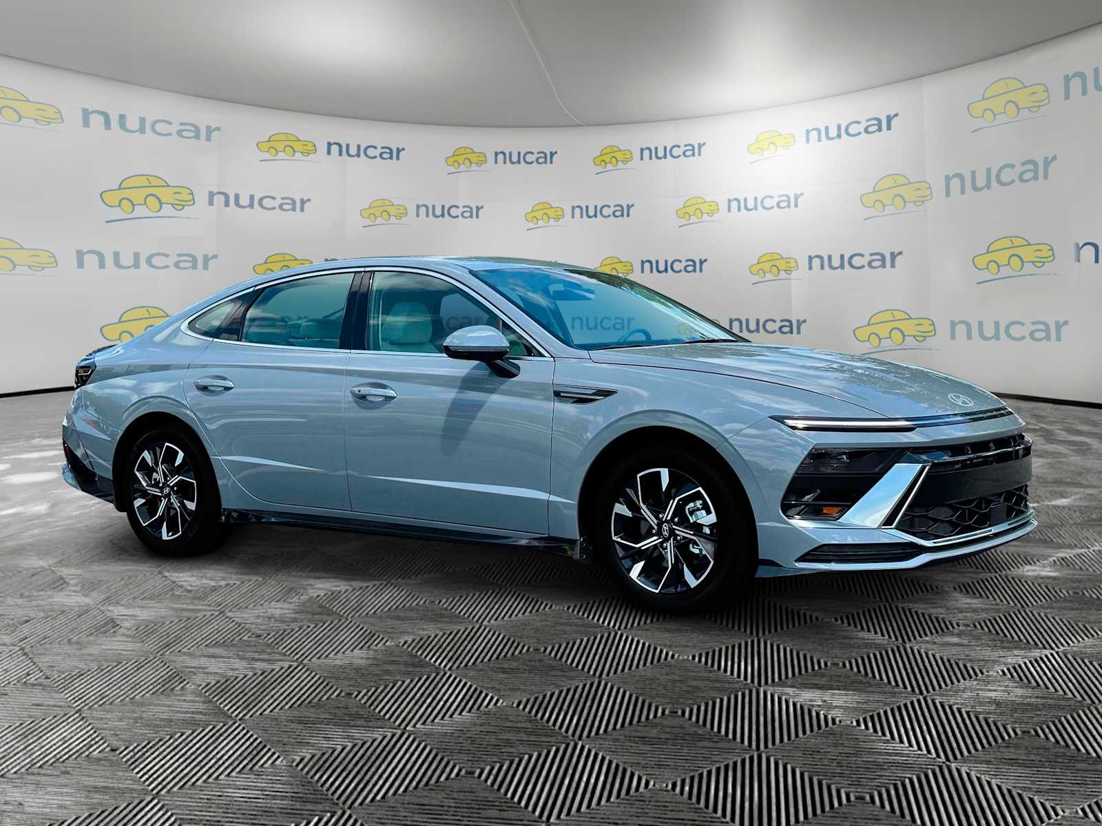 2025 Hyundai Sonata SEL - Photo 1