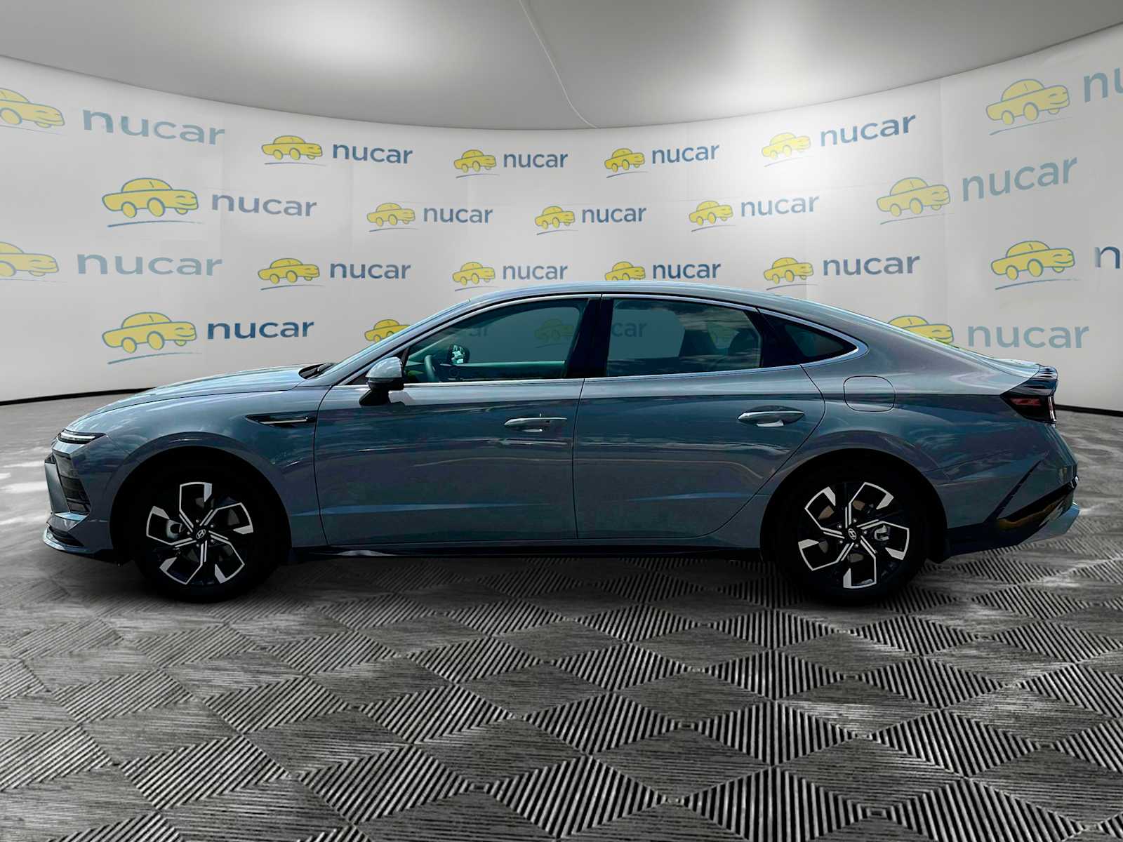 2025 Hyundai Sonata SEL - Photo 4