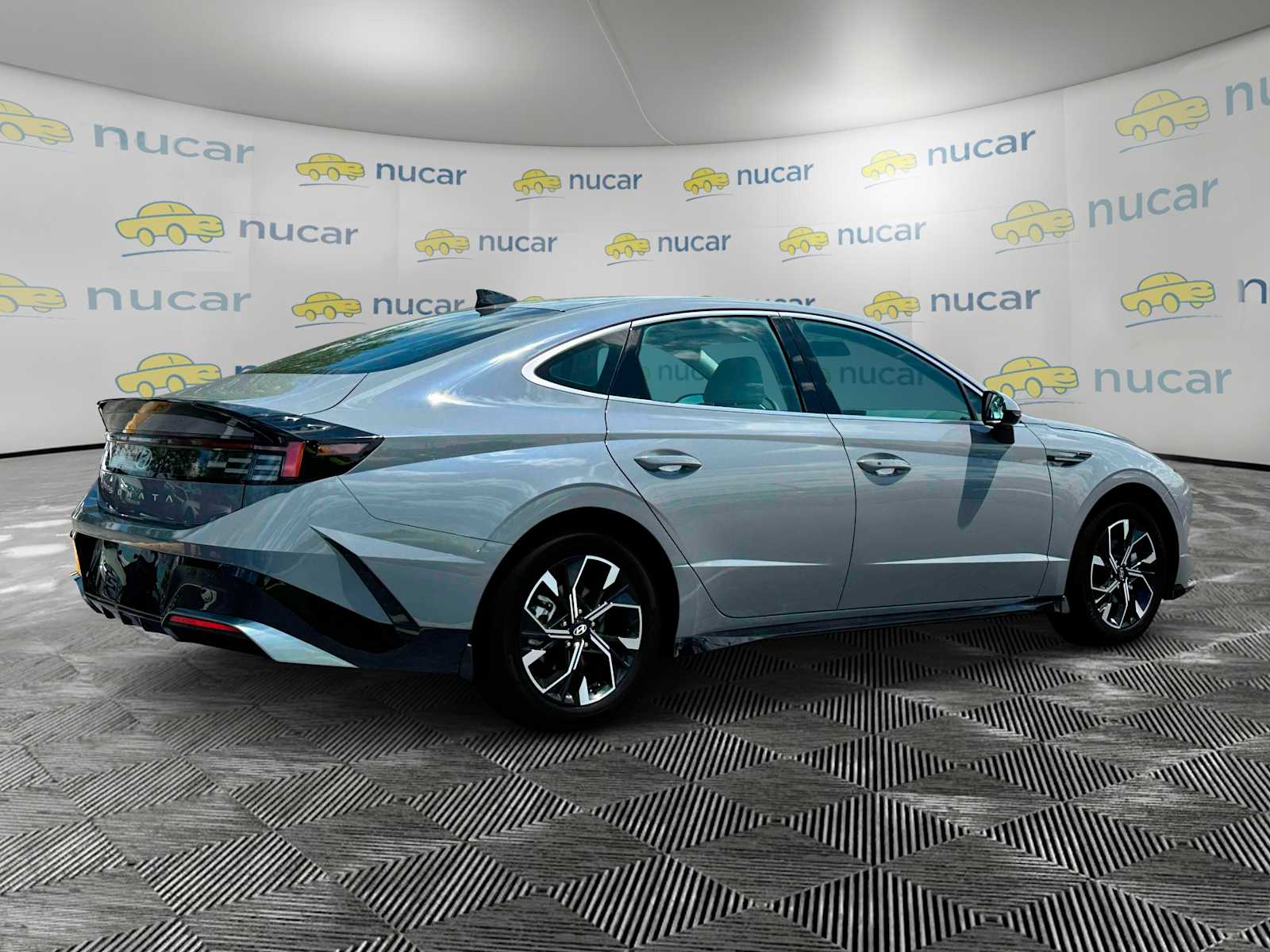 2025 Hyundai Sonata SEL - Photo 9