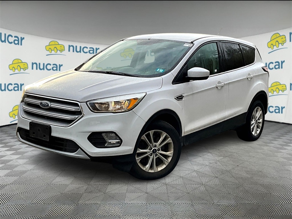2017 Ford Escape SE - Photo 2