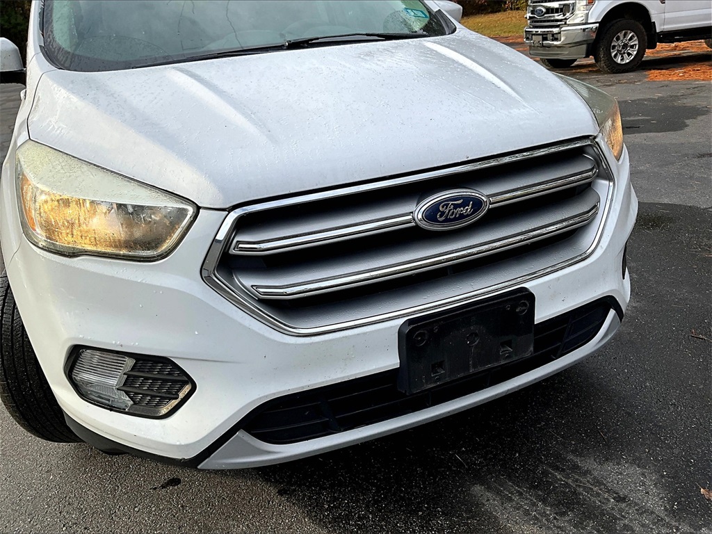 2017 Ford Escape SE - Photo 5