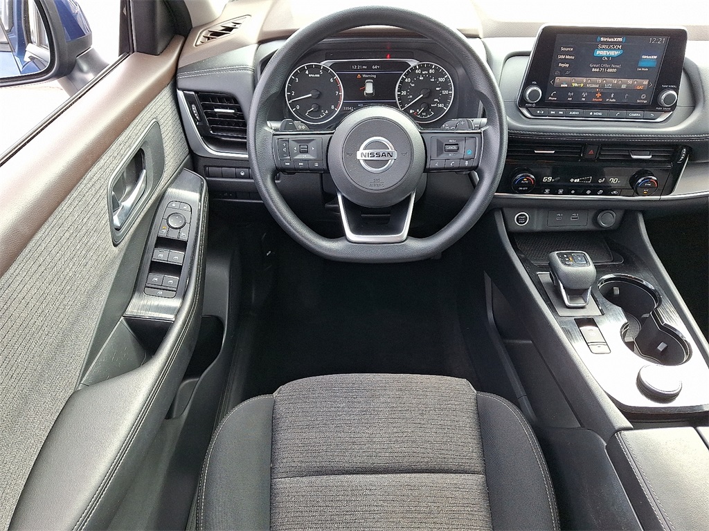 2021 Nissan Rogue SV - Photo 12