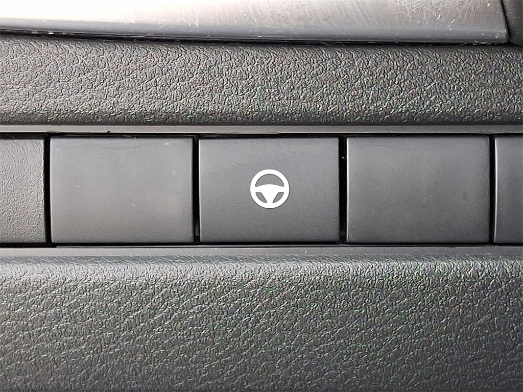 2021 Nissan Rogue SV - Photo 25