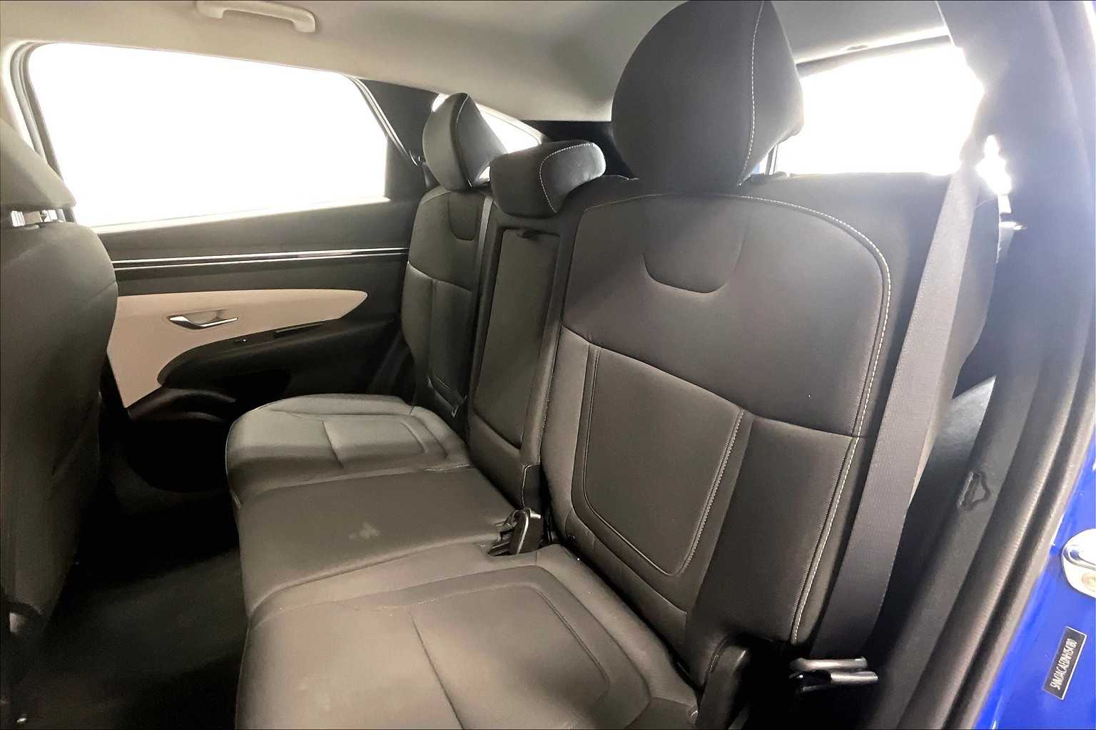 2022 Hyundai Tucson SE - Photo 15