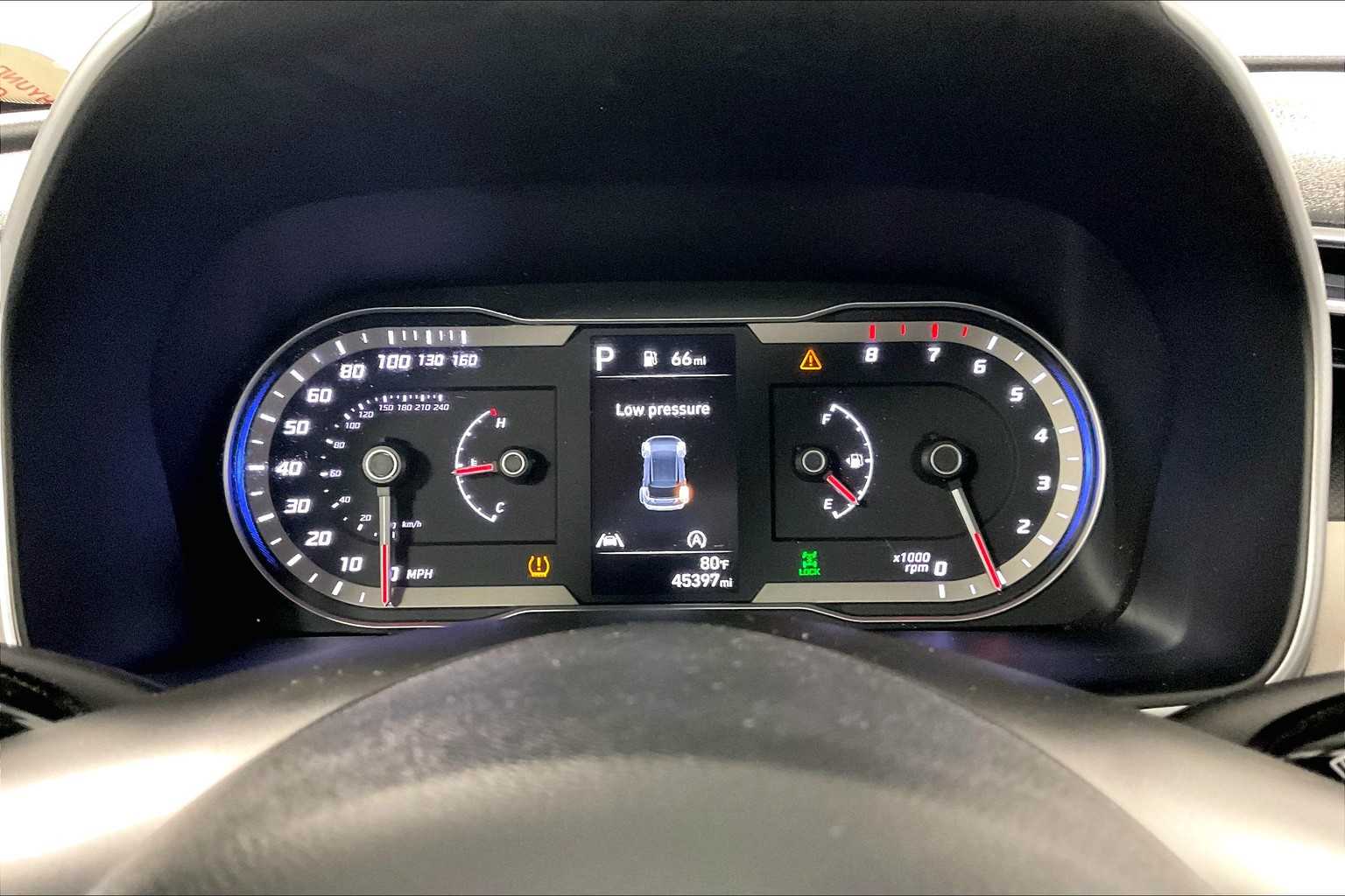 2022 Hyundai Tucson SE - Photo 24
