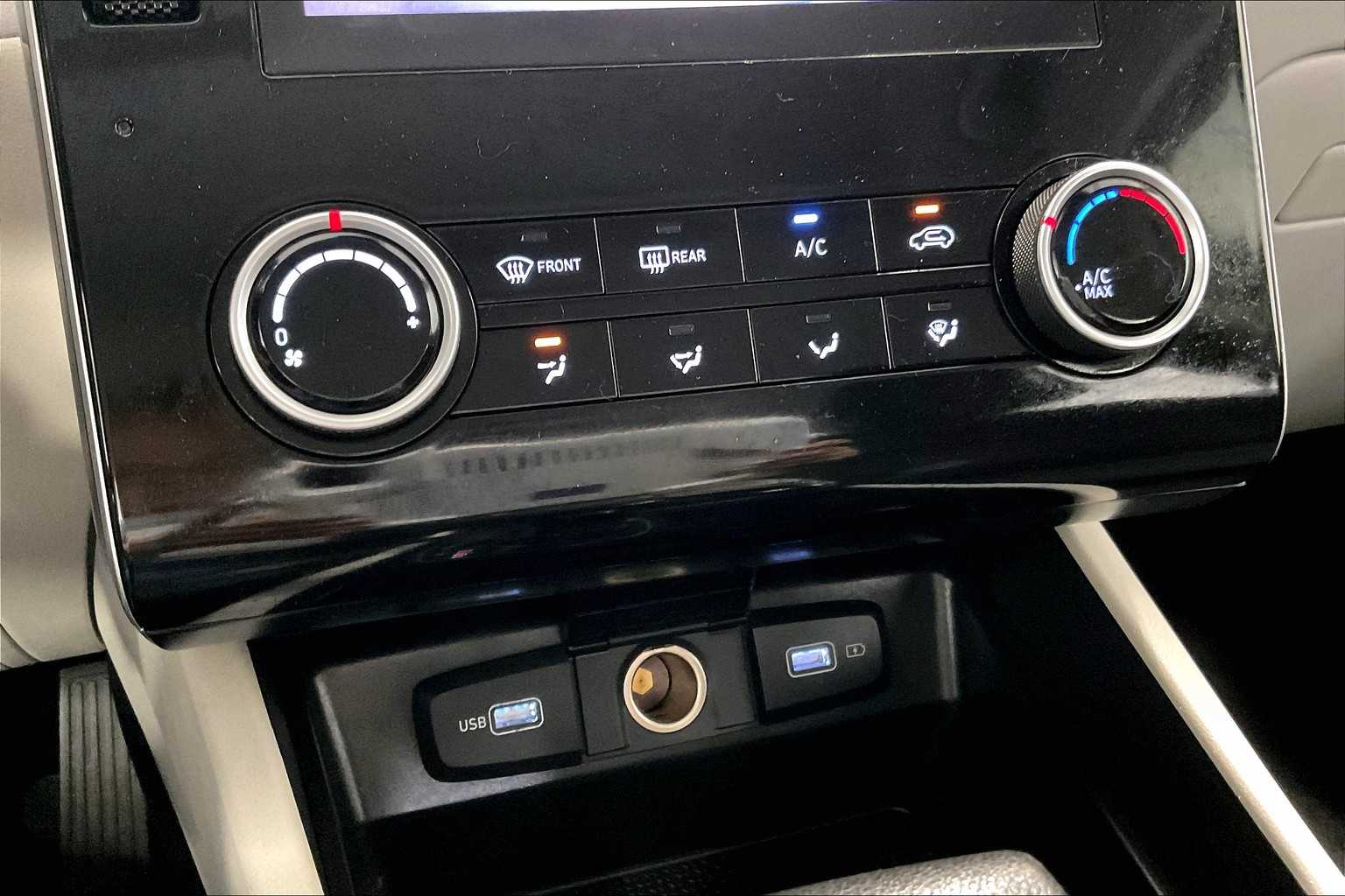 2022 Hyundai Tucson SE - Photo 25