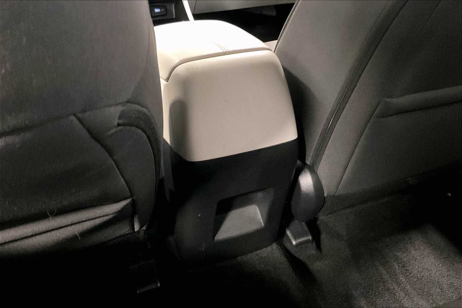 2022 Hyundai Tucson SE - Photo 27