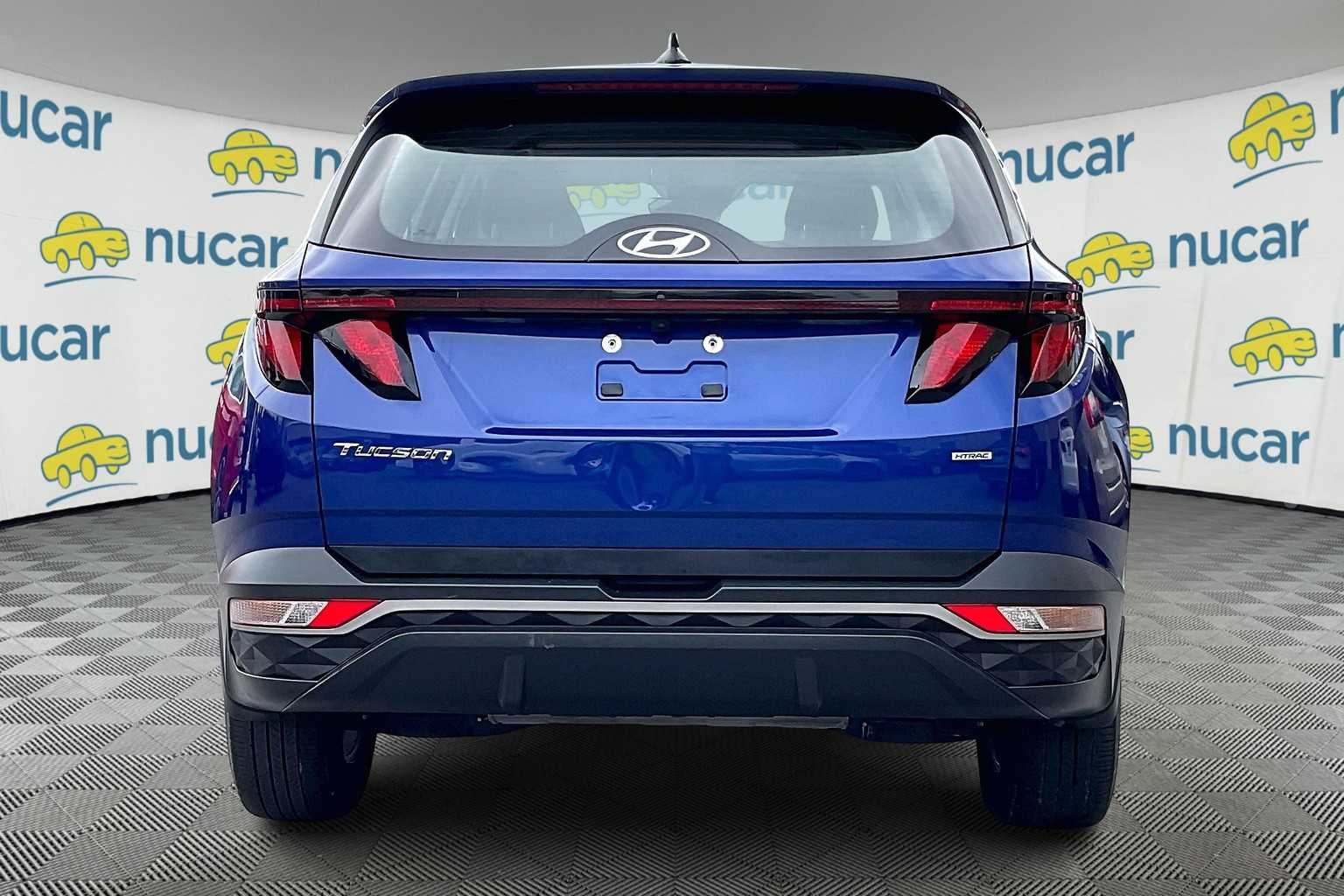 2022 Hyundai Tucson SE - Photo 5