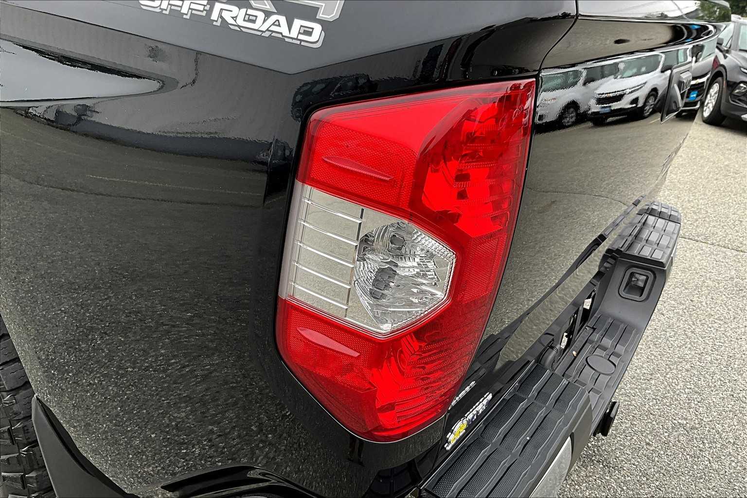 2020 Toyota Tundra SR5 - Photo 34