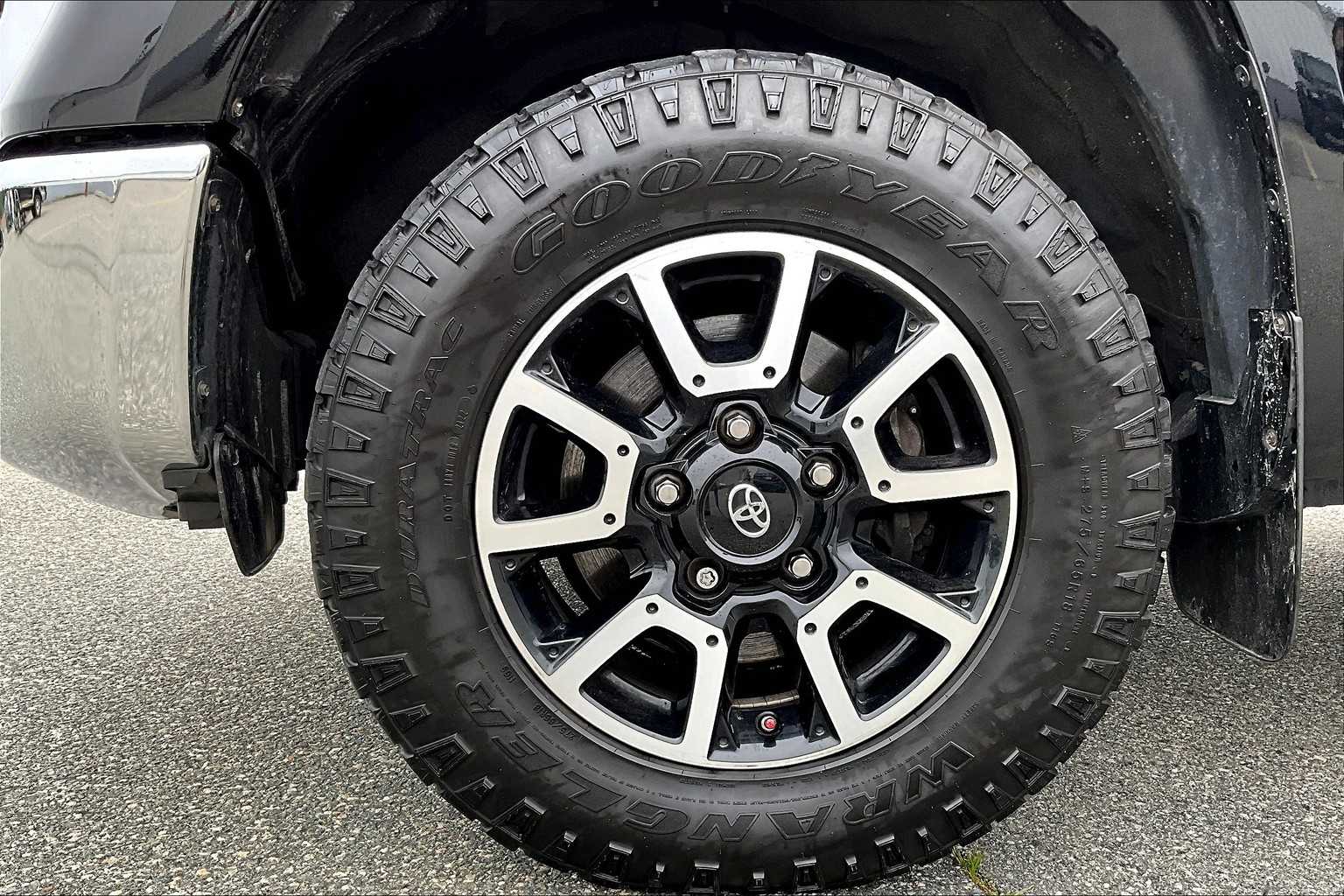 2020 Toyota Tundra SR5 - Photo 7