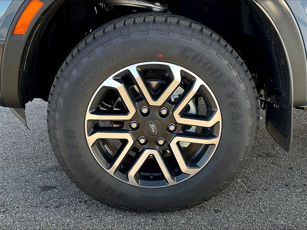 2025 Ford Ranger Lariat - Photo 8