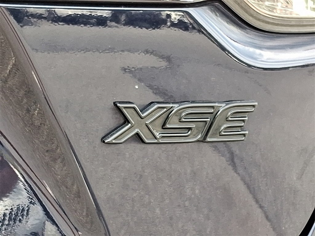2023 Toyota Corolla XSE - Photo 10