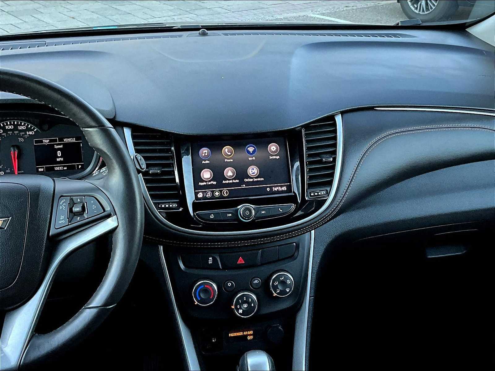 2022 Chevrolet Trax LT - Photo 18